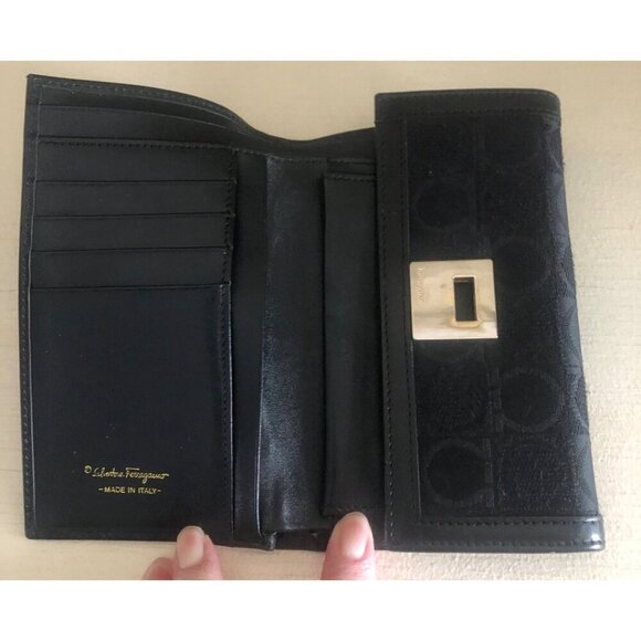 SALVATORE FERRAGAMO Trifold Wallet Gancini Canvas Leather Black - Picture 9 of 16